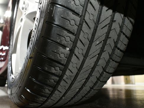 Used 2013 Hyundai Elantra GLS w/ Preferred Pkg image 72