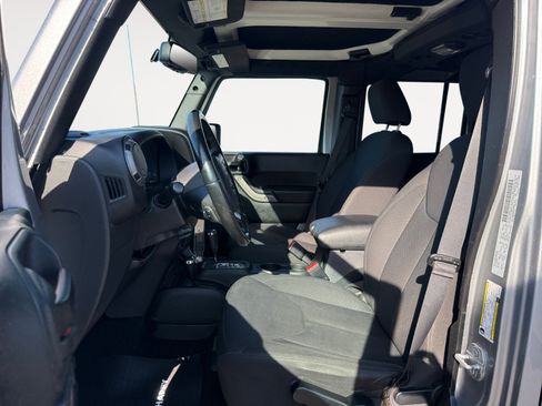 Used 2016 Jeep Wrangler Unlimited Sport w/ Quick Order Package 24S image 10