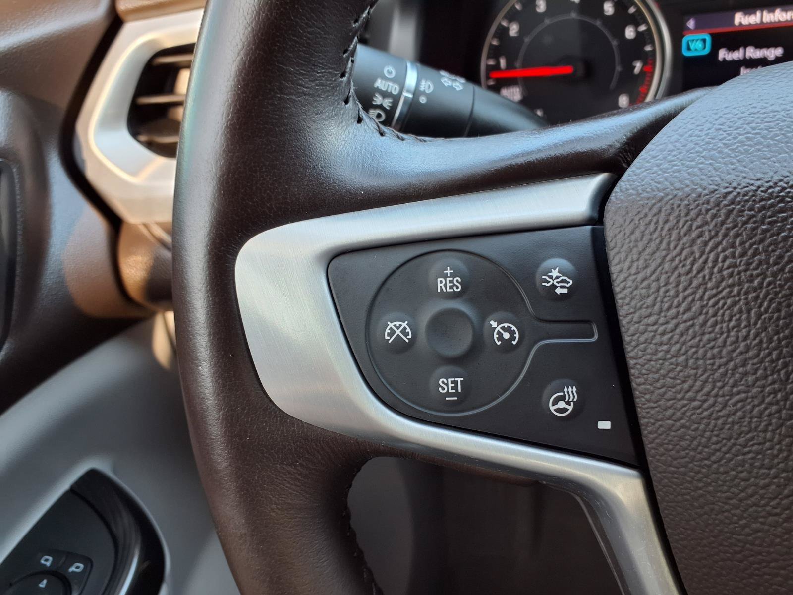 Used 2022 GMC Acadia SLT w/ Preferred Package FWD image 14
