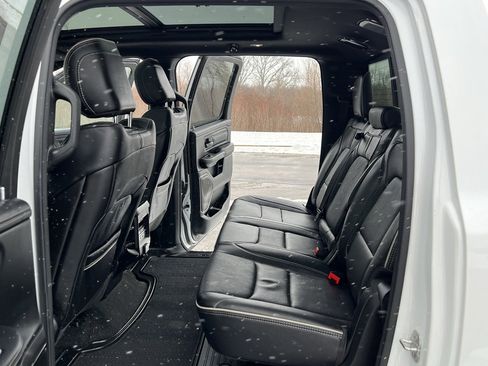 Used 2024 RAM 1500 Limited image 40