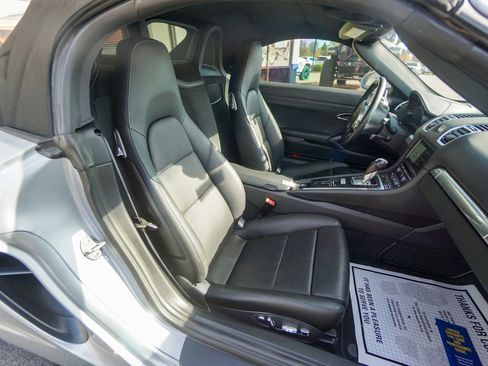 Used 2016 Porsche Boxster Base image 25