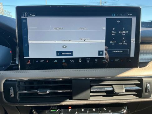 Certified 2024 Lincoln Corsair FWD image 26