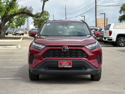 Certified 2025 Toyota RAV4 XLE FWD image 2