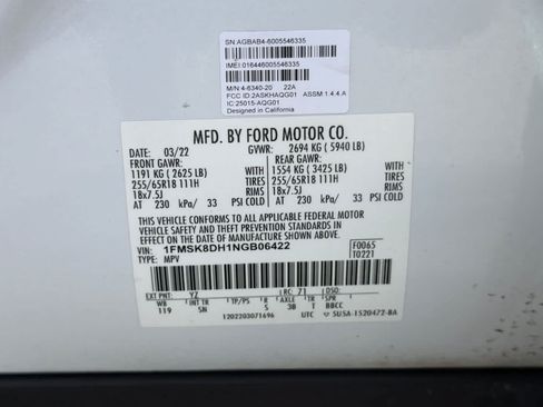 Certified 2022 Ford Explorer XLT w/ Equipment Group 202A AWD/4WD image 30