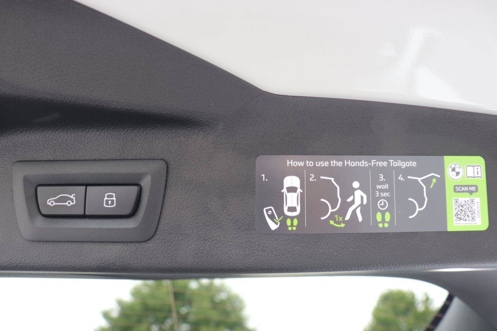 Used 2027 BMW X7 xDrive40i w/ Premium Package AWD/4WD image 21