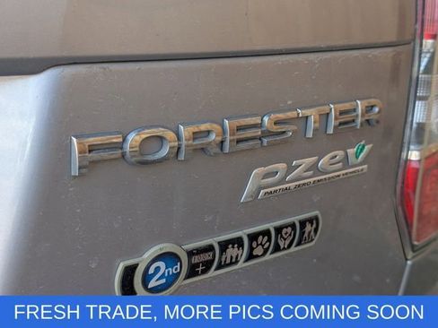 Used 2014 Subaru Forester 2.5i AWD/4WD image 14