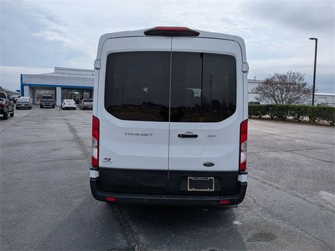 Used 2023 Ford Transit 350 XLT image 4