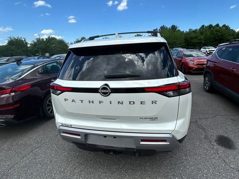 Used 2024 Nissan Pathfinder Platinum w/ Cargo Package AWD/4WD image 11
