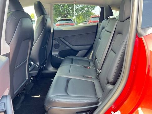 Used 2023 Tesla Model Y Long Range AWD/4WD image 8