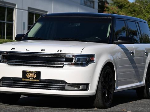 Used 2016 Ford Flex Limited w/ Equipment Group 301A FWD image 1
