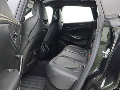 Used 2021 Aston Martin DBX AWD/4WD image 44