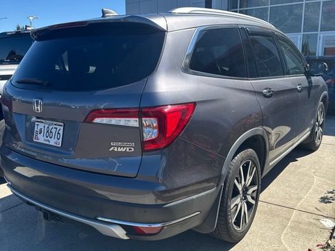 Used 2020 Honda Pilot Touring image 4