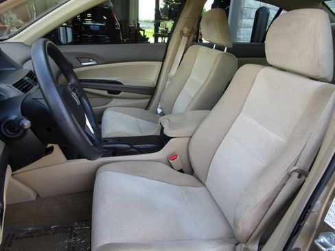 Used 2009 Honda Accord LX image 14