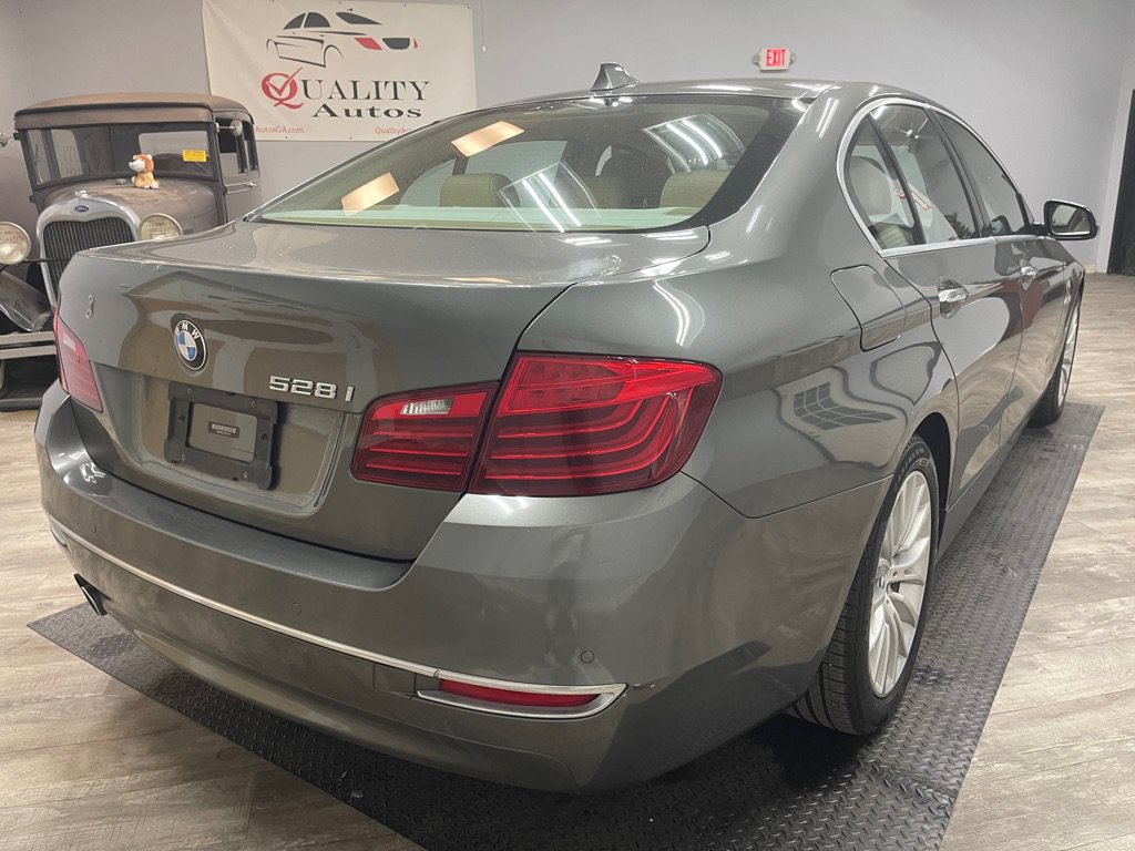 Used 2014 BMW 528i Sedan RWD image 7