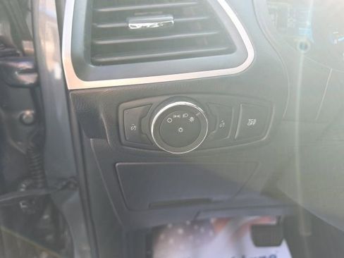 Used 2023 Ford Edge SEL image 21