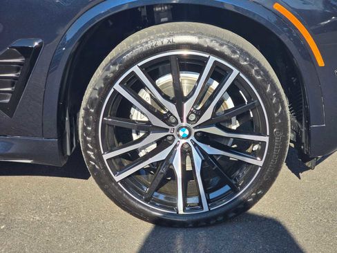 Used 2026 BMW X5 xDrive40i w/ M Sport Package AWD/4WD image 9
