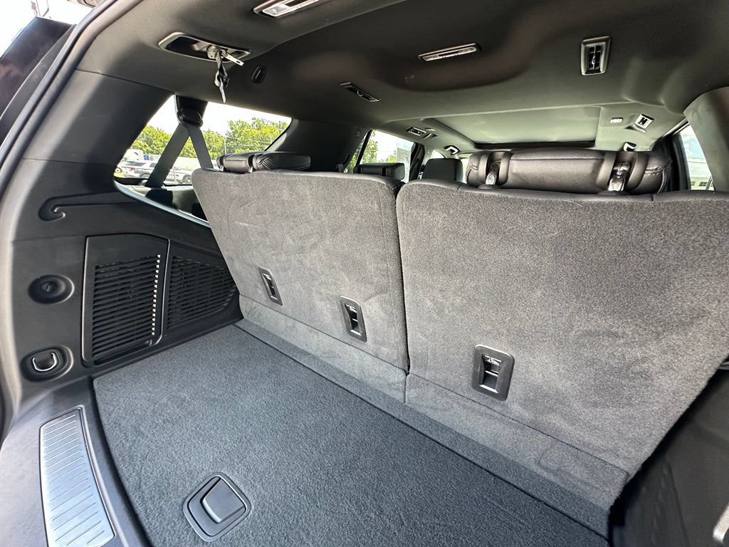 Used 2025 Chevrolet Tahoe RST w/ Comfort Package RWD image 27