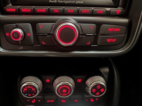 Used 2011 Audi R8 V10 AWD/4WD image 38