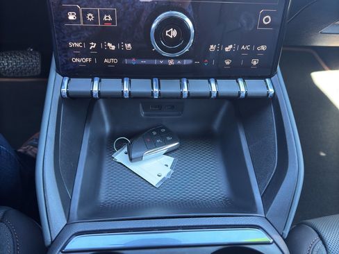 Used 2026 GMC Terrain AT4 w/ Convenience Package III image 28