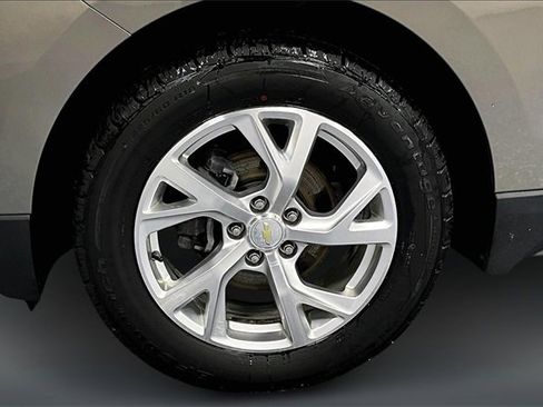 Used 2019 Chevrolet Equinox Premier image 31