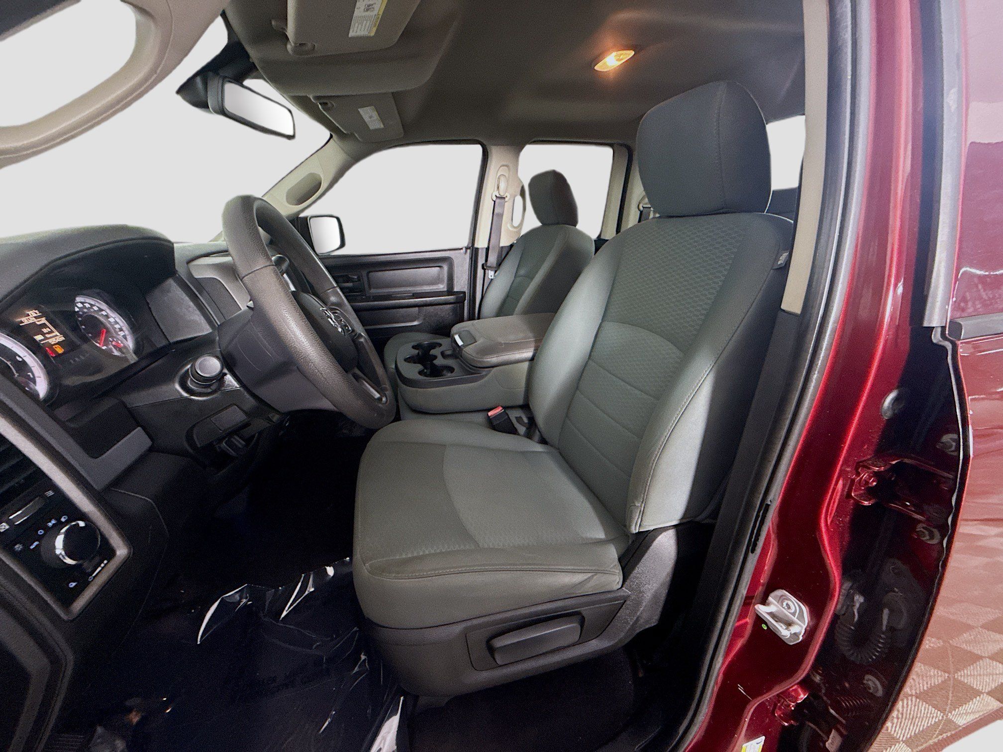 Used 2019 RAM 1500 ST AWD/4WD image 20