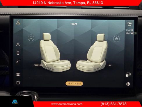 Used 2023 Land Rover Defender 90 X image 25