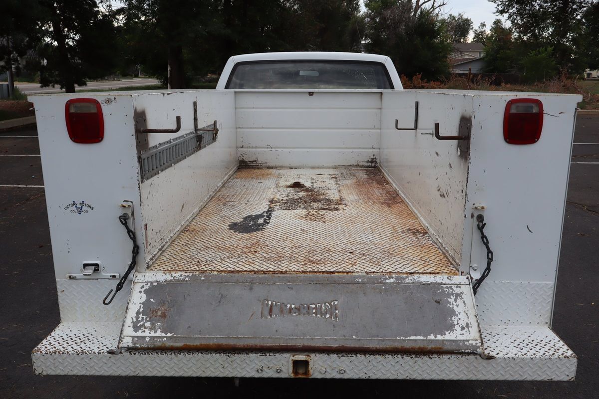 Used 1988 Chevrolet Silverado 2500 4x4 Regular Cab image 14