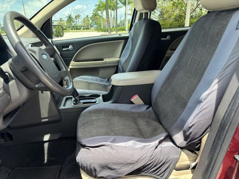 Used 2008 Ford Taurus X Eddie Bauer FWD image 10