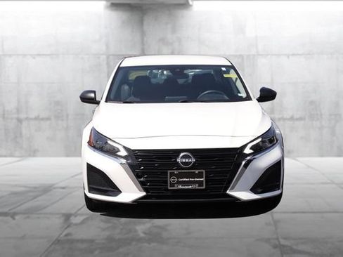 Certified 2025 Nissan Altima 2.5 SV FWD image 4