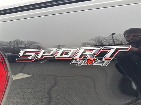 Used 2023 Ford F150 Lariat w/ Equipment Group 502A High image 19