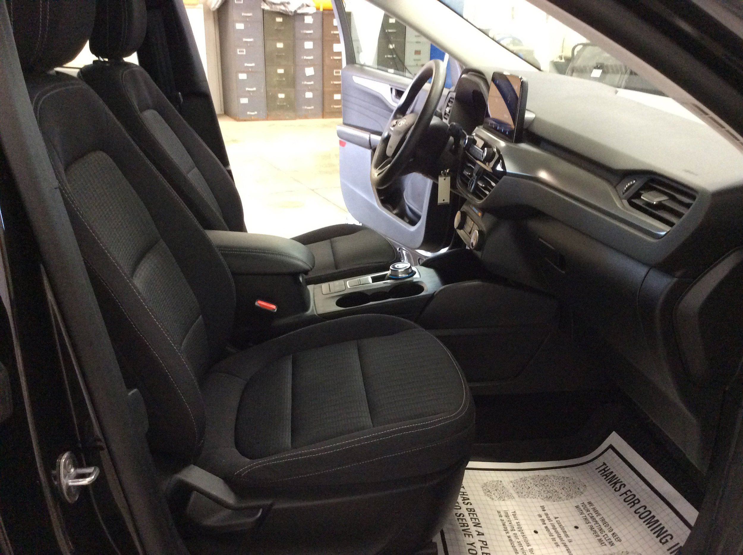 Used 2023 Ford Escape AWD image 29