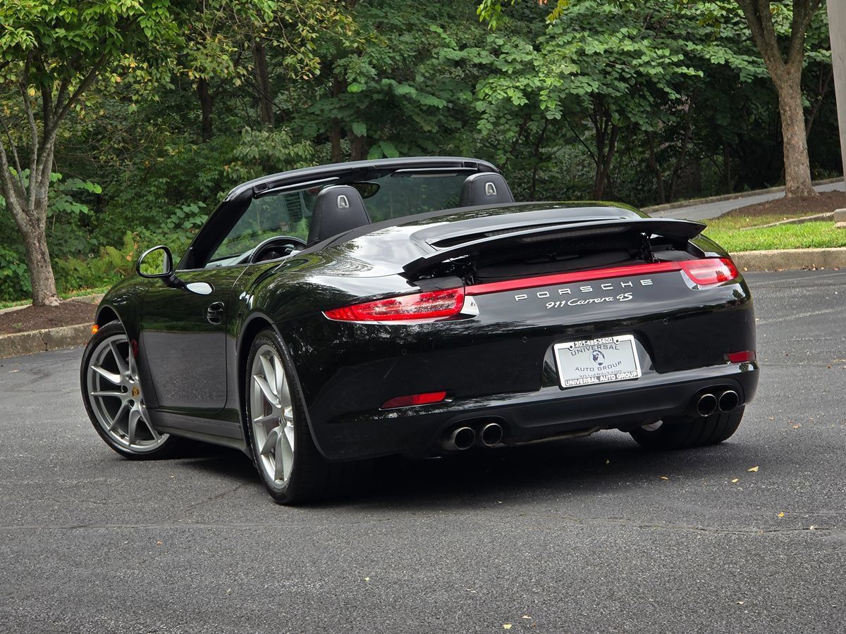 Used 2015 Porsche 911 Carrera 4S AWD/4WD image 47