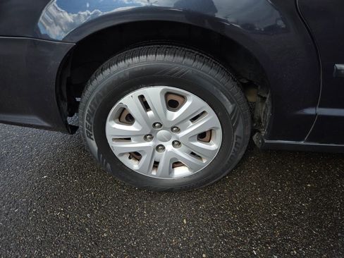 Used 2014 Dodge Grand Caravan American Value Package image 9