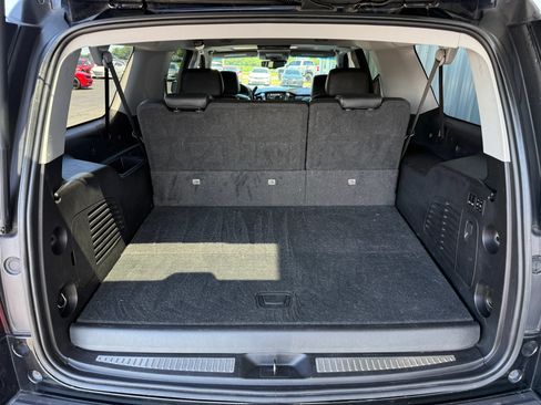 Used 2019 Chevrolet Suburban Premier AWD/4WD image 6
