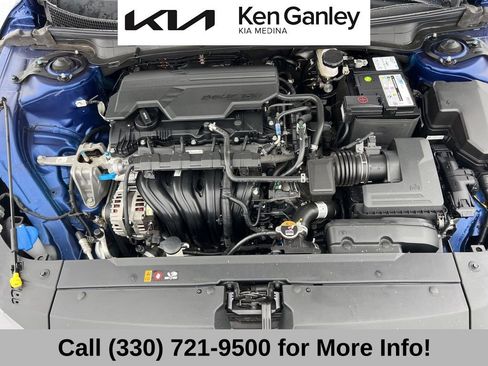 Used 2025 Kia K4 EX image 61