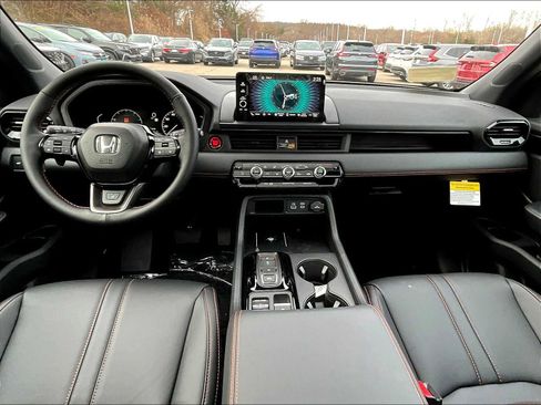New 2025 Honda Pilot TrailSport image 12