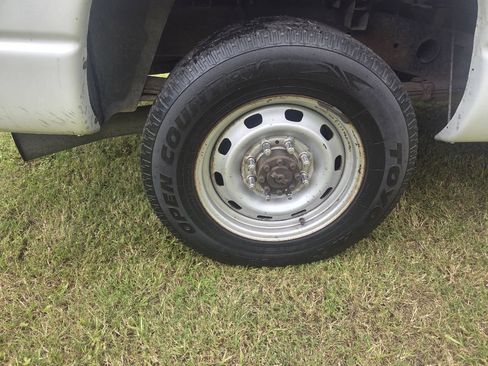 Used 2004 Dodge Ram 2500 Truck ST w/ Trailer Tow Group RWD image 5