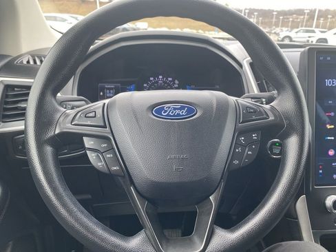 Used 2022 Ford Edge SE w/ Cargo Accessory Package image 27