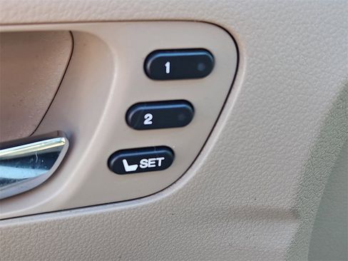 Certified 2022 Honda Pilot Touring image 20