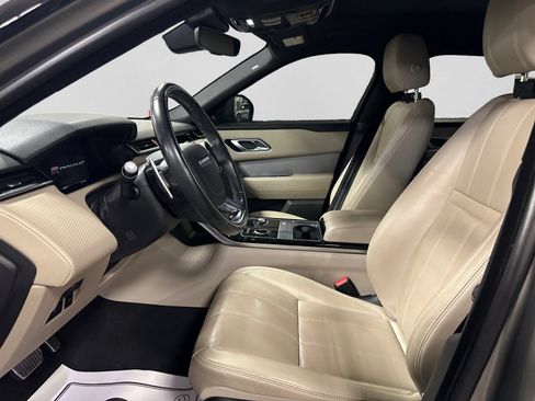 Used 2019 Land Rover Range Rover Velar R-Dynamic SE AWD/4WD image 14
