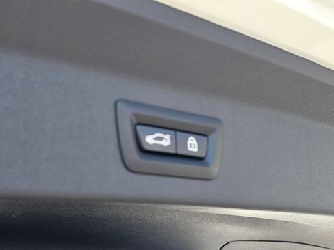 Used 2021 BMW X3 xDrive30i AWD/4WD image 17