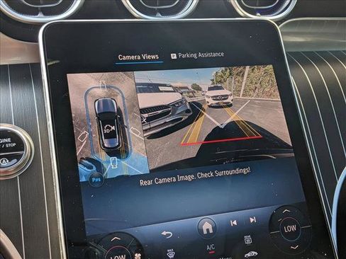 Used 2026 Mercedes-Benz GLC 300 4MATIC image 12