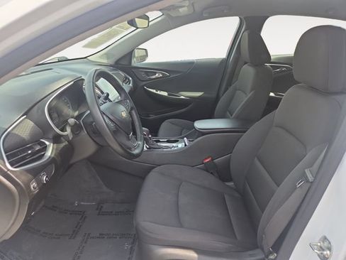 Used 2024 Chevrolet Malibu RS FWD image 9