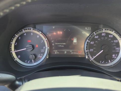 Certified 2024 Toyota Highlander XSE FWD image 19