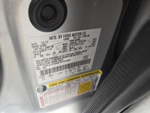 Used 2012 Ford Expedition XLT w/ Leather Seating Pkg image 17