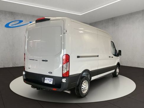 New 2026 Ford Transit 250 148 Medium Roof Extended AWD w/ Load Area Protection Package image 16