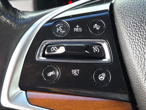 Used 2018 Cadillac Escalade Premium Luxury w/ LPO, Radiant Package image 24