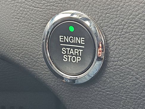 Certified 2024 Ford Edge Titanium w/ Equipment Group 301A image 22