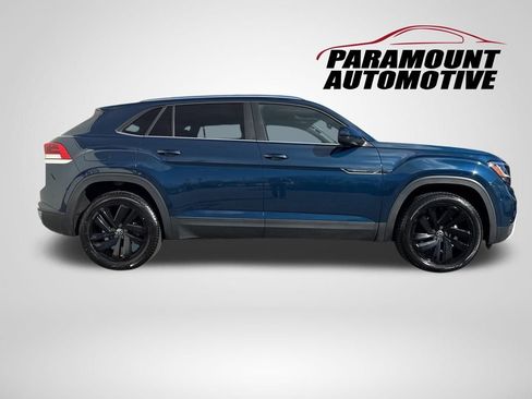 Certified 2023 Volkswagen Atlas Cross Sport SE w/ Black Wheel Package image 8