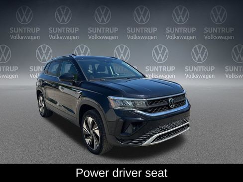 Used 2024 Volkswagen Taos SE AWD/4WD image 10